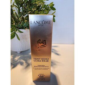 Lancome Teint Idole Ultra Wear Long Wear Foundation SPF 25 #250W 1 Fl Oz 10/24